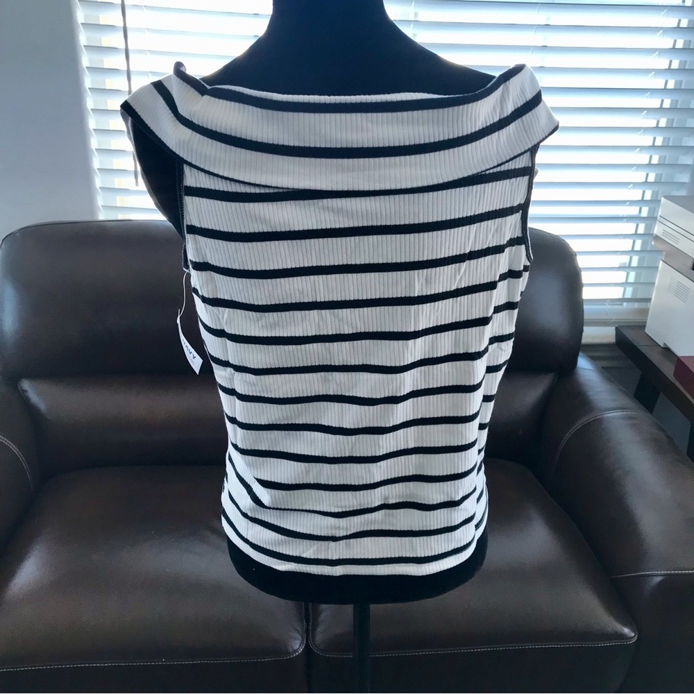 🆕 Off The Shoulder Ribbed Top - Picture 5 of 9